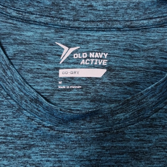 Old Navy top - Picture 3 of 4